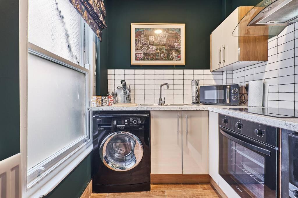 The Snug @ Clarence Apartment Londonderry Ngoại thất bức ảnh